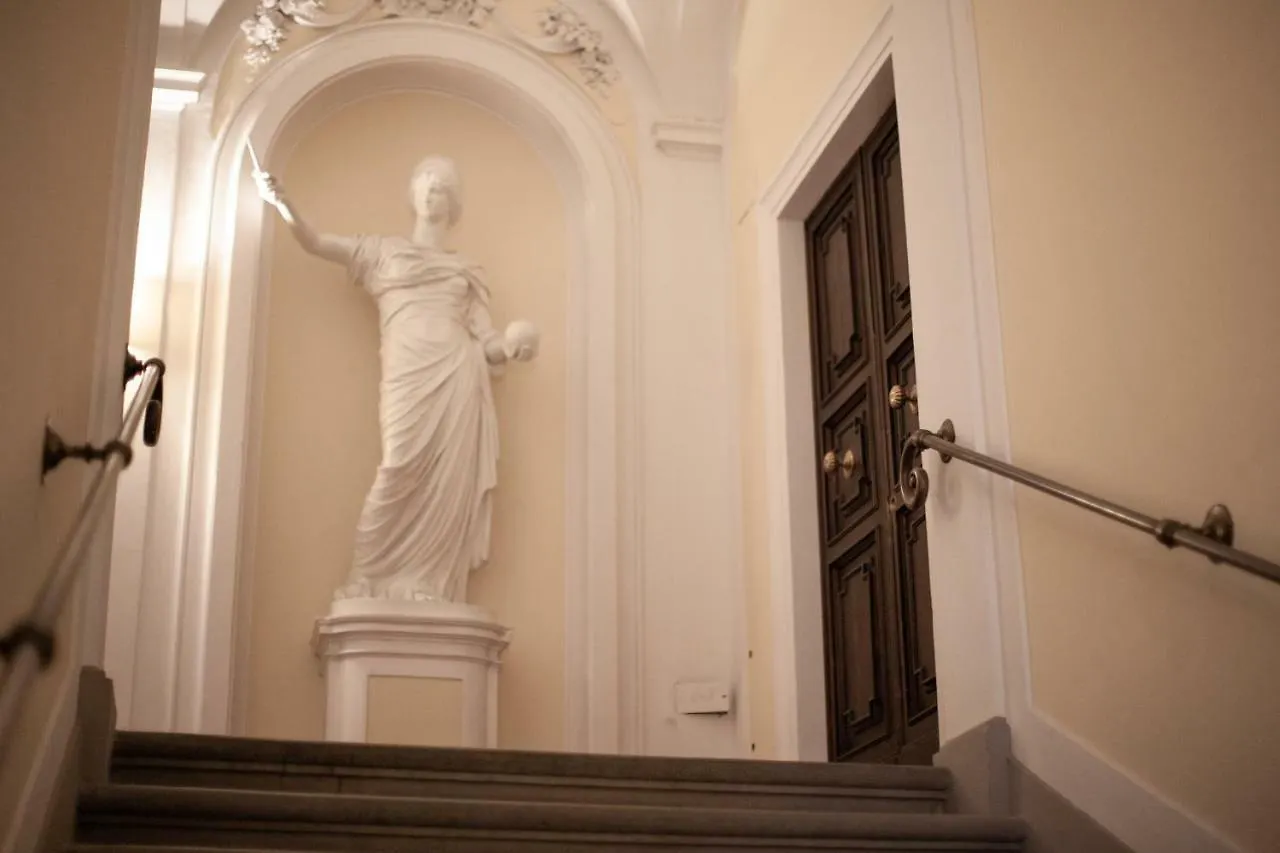 Critone Apartment In Palazzo Tempi Florence 0*,